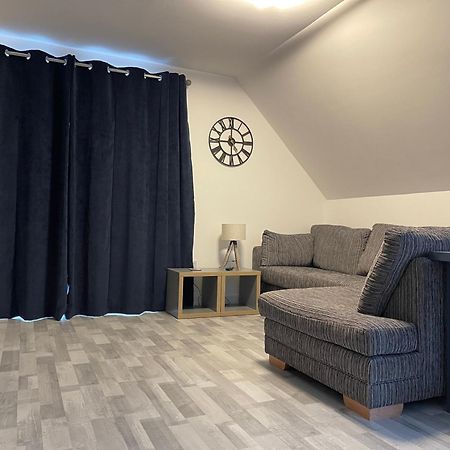 Lochside Loft - Self Catering Apartment For 2 In A Great Location For Inverness Airport And Both Cabot Highlands & Nairn Golf Courses Exteriér fotografie