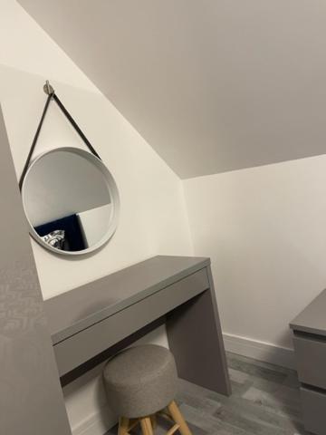 Lochside Loft - Self Catering Apartment For 2 In A Great Location For Inverness Airport And Both Cabot Highlands & Nairn Golf Courses Exteriér fotografie