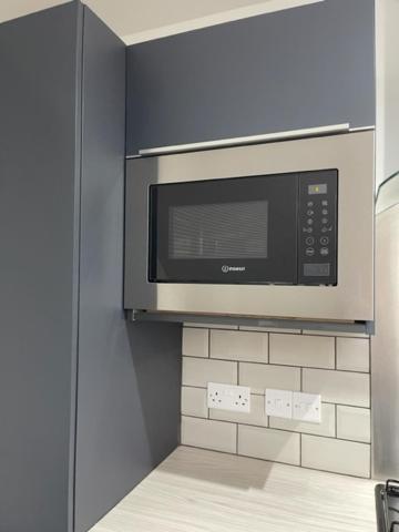 Lochside Loft - Self Catering Apartment For 2 In A Great Location For Inverness Airport And Both Cabot Highlands & Nairn Golf Courses Exteriér fotografie